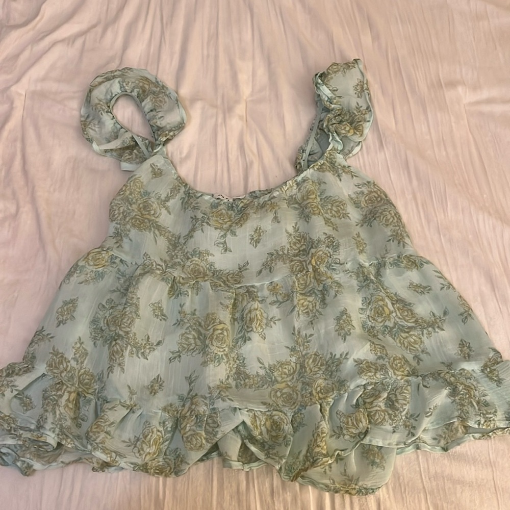 Light green top